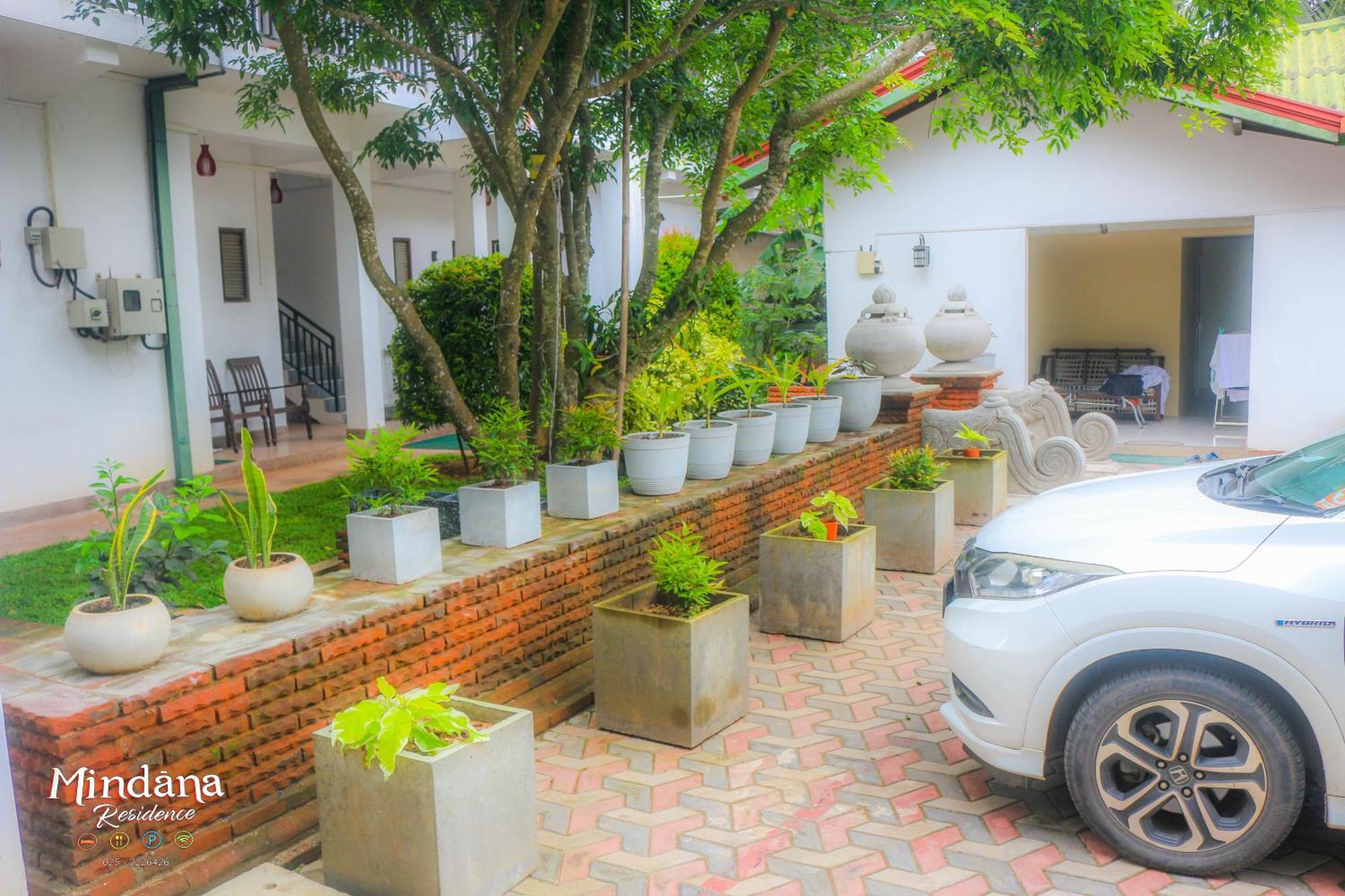 Mindana Residence Anurâdhapura Extérieur photo