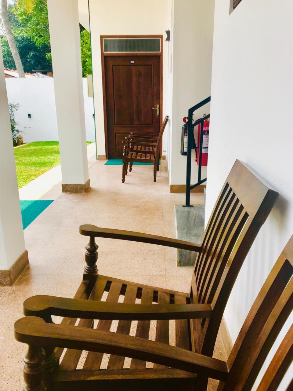Mindana Residence Anurâdhapura Extérieur photo